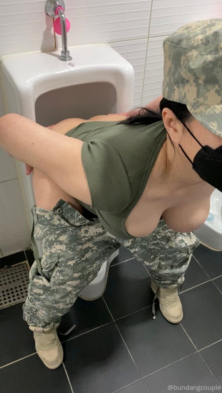 【2023-08-06】girlfriend begging for cum on mouth