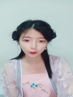 微步在线边语音边操。